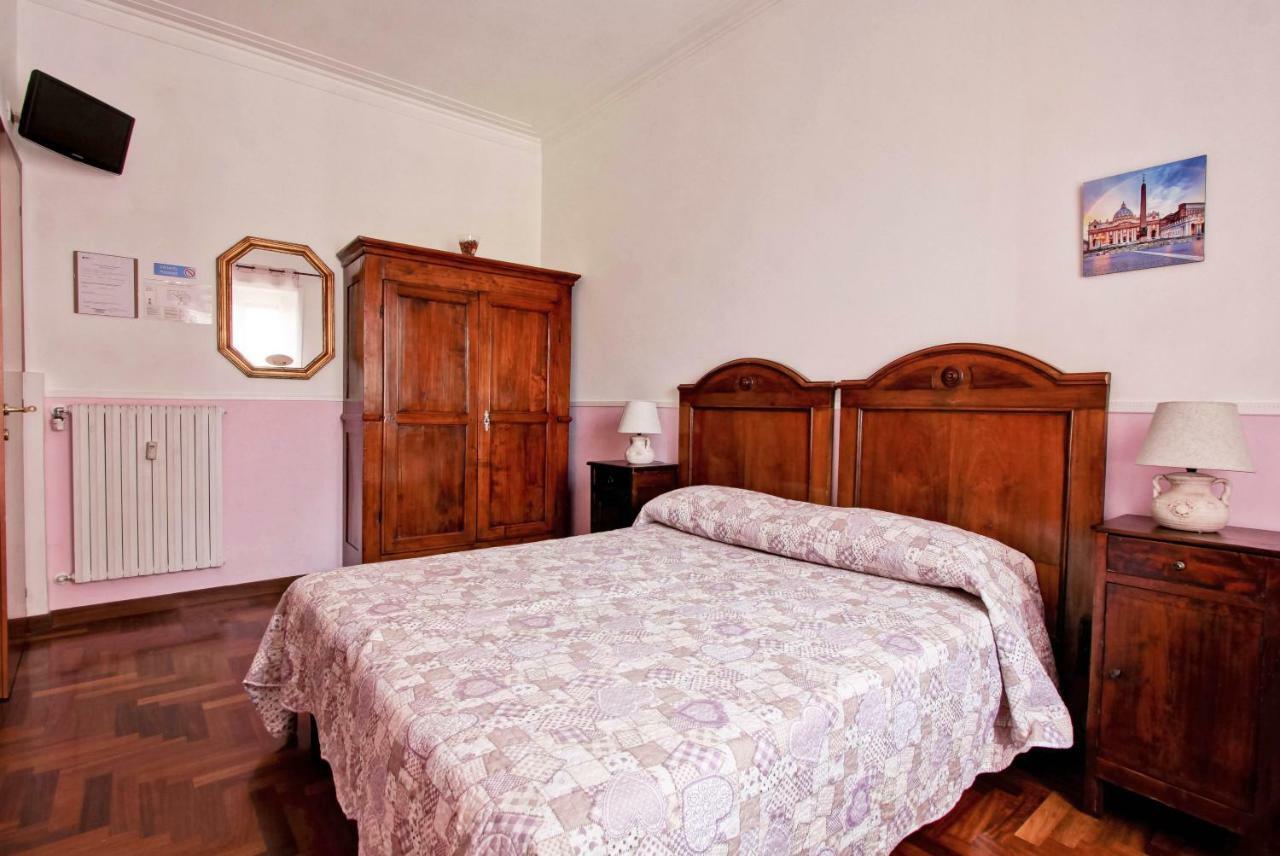 Rent Rooms Filomena E Francesca 로마 외부 사진